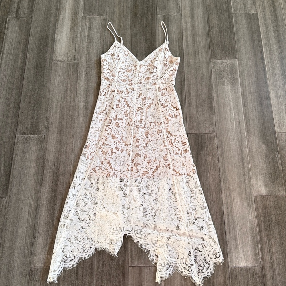 Lace white dress